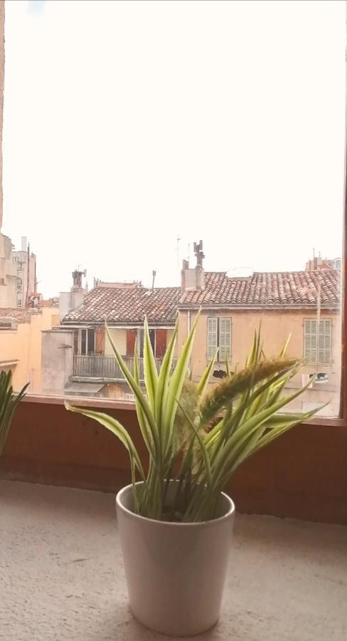 Appartement Spacieux Et Agreable Marsilia Exterior foto